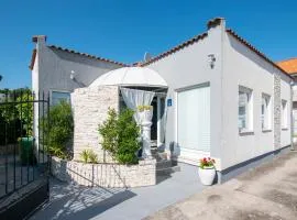 Family friendly house with a swimming pool Brodarica, Sibenik - 24117
