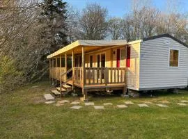 Mobil home camping kerlann 6 personnes 2 chambres emplacement idyllique