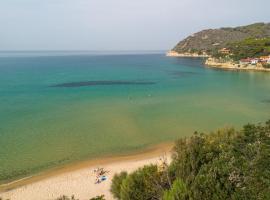 Appartamento Via del Mare 20 - Goelba, hotel v destinaci Procchio