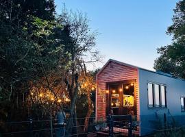 Tiny House nah am Nationalpark, Hotel in Jaderaltendeich