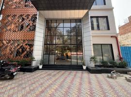 Levelup Plus Near Goal Bagh Railway Station Amritsar, hotel que admite mascotas en Amritsar