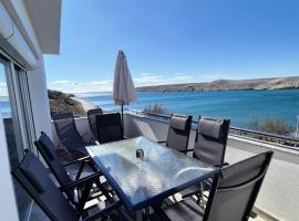 Apartment Perla, hotel di Dinjiška