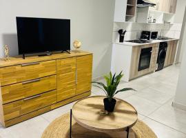 Homely Stay 4, hotel v destinaci Kempton Park