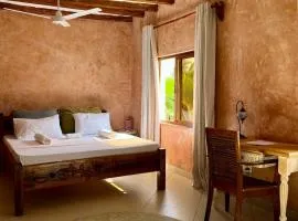 Waridi Room at Lulu Beach Villa