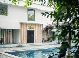 Satta Beach Deluxe