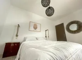 Eco Bay Surf House