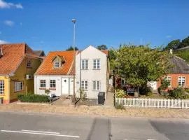 Nice Home In Sønderborg With Wifi