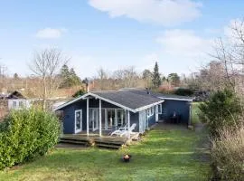 Awesome Home In Gilleleje With Wifi