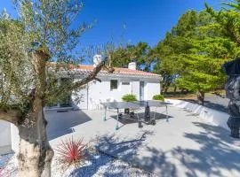 Lovely fully renovated beach villa