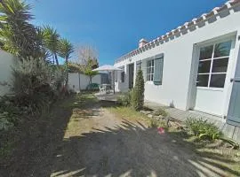 Charmante maison à 250m de la plage avec jardin, terrasse ensoleillée et garage à vélo, L'Épine - FR-1-224B-161