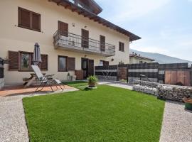 Casa Zoe, hotel ad Arco