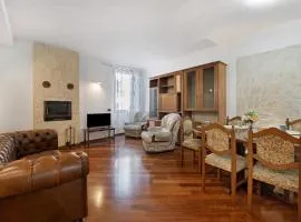 Casa Cardo