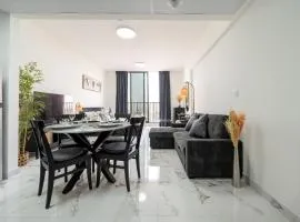 Brand New Studio With Canal View
