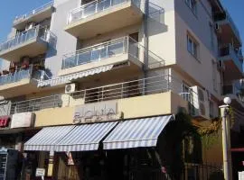 Bona Dea Club B&B