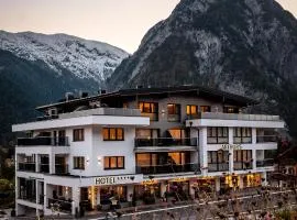 Arthur's Hotel und Apartments am Achensee