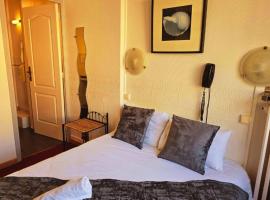 Hôtel Alexandra Centre Ville, hotel en Boulogne-sur-Mer