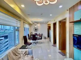 Metro Luxe Stay Near DOJ Embassy and St Lukes
