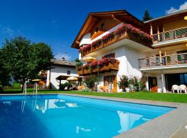 Haus Rosengarten, khách sạn ở Tirolo