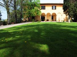 Villa Il Poggiale Dimora Storica โรงแรมในซานกัสชาโน อิน วัลดีเปซา