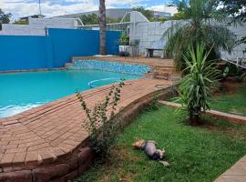 Orchard Guesthouse, hotel v destinaci Bloemfontein