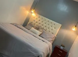 cozy Apartamento de 1alcoba los molinos CERCA a laurles