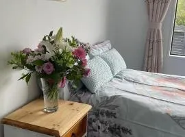 Three bedroom entire unit at central lotion