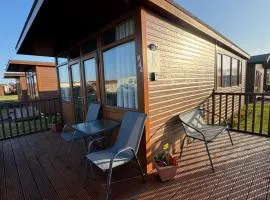 K44 Mablethorpe Chalet Park- Dog Friendly