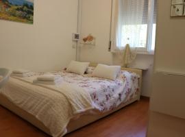 Monika Holiday 302 Joy in the lake, hotel em Garda