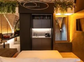 Adalina Luxury Suite