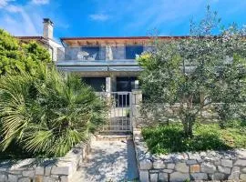 Maisonette by the sea