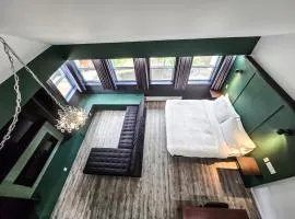 Copper Rose Retreat B&B