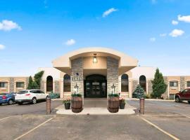 Revel Hotel Minot - SureStay Collection by Best Western, hotel poblíž Minot International - MOT, Minot