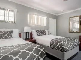 Comfortable Room for 4 w Private Bath Wi-Fi
