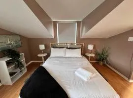 Ideal Stay for City Explorers, Unit #5
