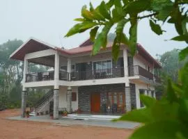 Coffee hills Homestay- near etthina buja, devaramane, bettadhabiraveshvara temple