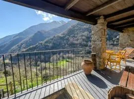 Casa Rústica y Chic con Chimenea y Vistas Panorámicas de La Vall de Boí