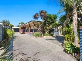 Cape Woolamai Family Beach House