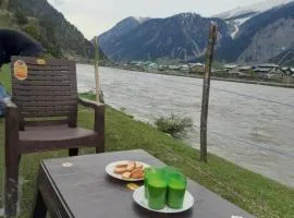 Gurez Valley Trekkers
