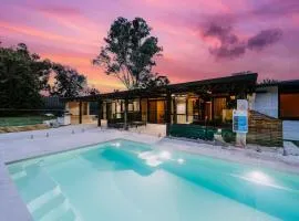Moonlight at Mudgee - Chic Soirées & Private Cinema