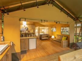 Lodge Holidays - Camping Delle Rose, ξενοδοχείο σε Case Romagnoni