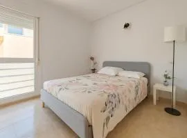 Apartamento moderno junto a la playa Ideal familias
