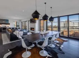 121 Hotel Floor 3 Buyout by AvantStay Entire Third Floor Buyout of 121 Hotel Sleeps 18