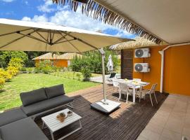 Hana Mana Bungalow - Magnifique Piscine, Plage à 100m, bungalow em Grand-Bourg