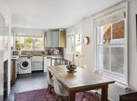 Beautiful Victorian Home on Peaceful Green Square