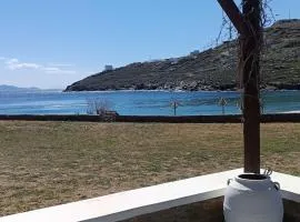 Simousi Beach House