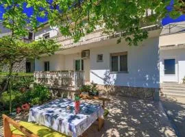 Apartments by the sea Banjol, Rab - 23095