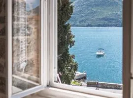 Bluemarine Rooms & Apartments