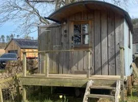 Granny’s Hut