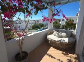 Menta I in the heart of Naousafree parkingParos