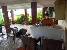 SPOT ON Searenity Kashid Villa, hotel v destinaci Alibag